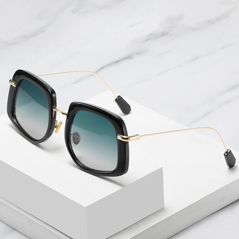 2021 Milan Fashion Show Colorful Oval Sunglasses - European & American Trend Inspired by Miu