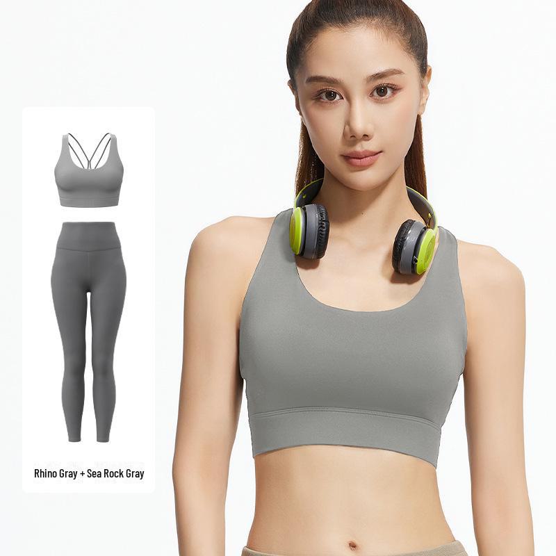 Juyitang Women's Yoga Suit: Slim, Breathable, Shockproof, Shaping Sportswear for Running and Yoga.