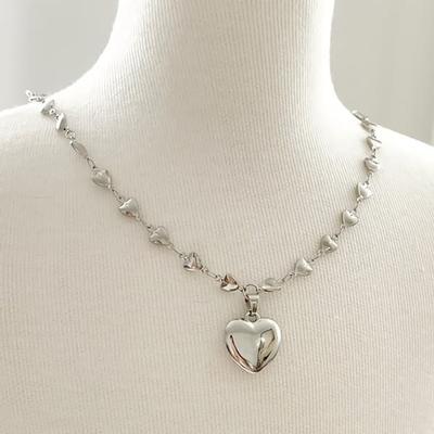 Women's Plump Heart Pendant Heart Chain Necklace
