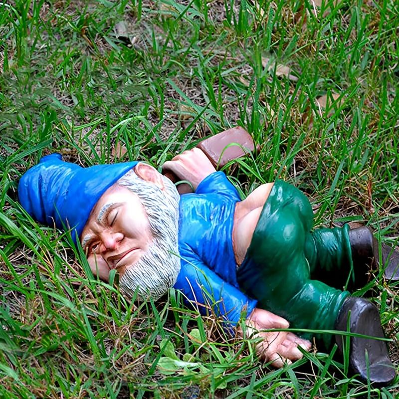 1pc Drunken Garden Gnome Statue, 5.91inch Resin Garden Gnome Crafts, Garden Decoration, Creative Garden Statue Decor, Weatherpro