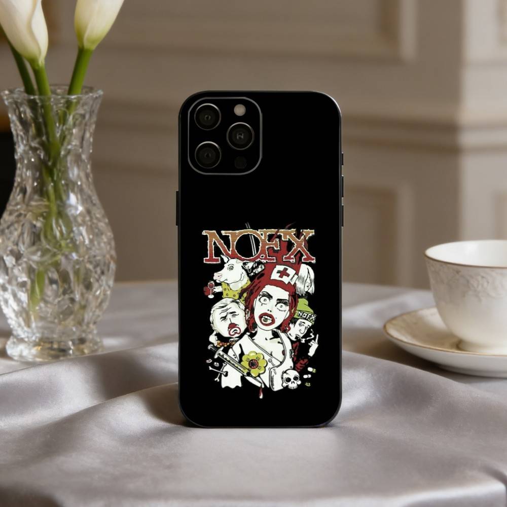 

Панк Чехол для телефона N-Nofx-X для iPhone 17pro, 16,15,14,13,12,11 X XR Plus, Другие Мягкий Черный Чехол iPhone15
