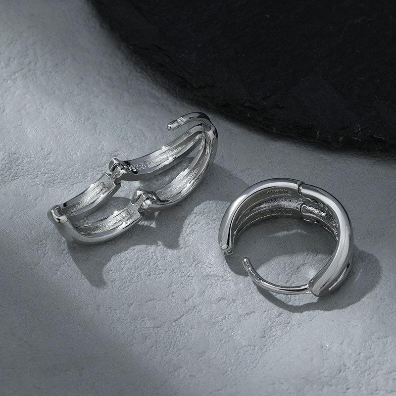 2022 Trendige Doppel-Creolen: Stilvolle Unisex Persönlichkeitsstecker