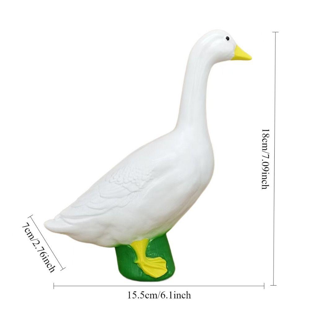 Resin Goose Figurine Lifelike Desktop Ornament Garden Decoration Miniature Sculpture  Office
