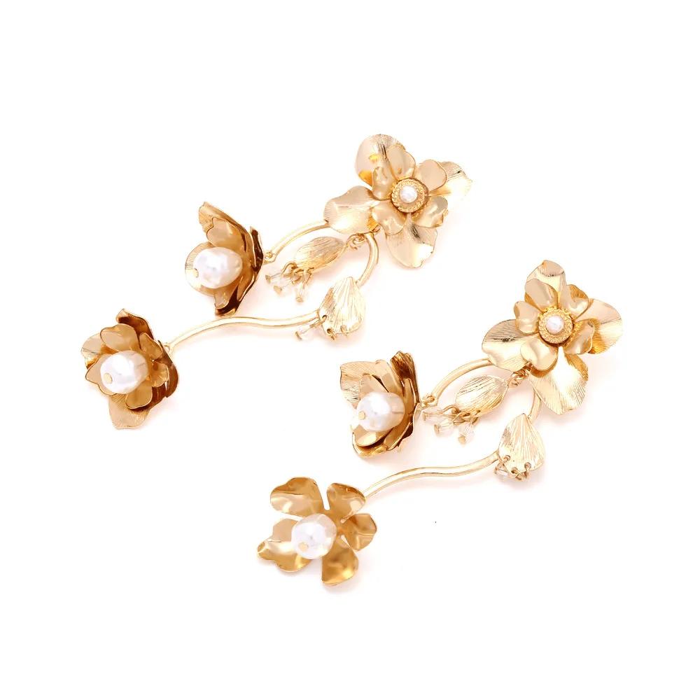 New Metal Leaf Flower Tassel Earrings Women's Vintage Exaggerated Dangle Earrings Banquet Jewelry AccessoriesZAA
