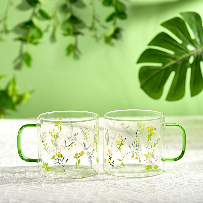 Hochtemperaturbeständiges Glasbecher-Set - Stilvolle Saft- & Milchbecher mit Henkeln (Ausgabe 2025)