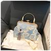 Embroidered Chinese Style Clutch Bag Lady Fashion Elegant Chain Crossbody Shoulder Bag Wedding Party Evening Handbag With Tassel