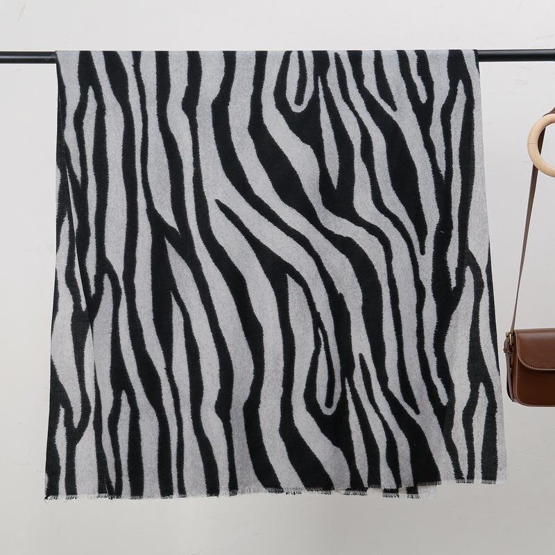 Wild zebra skin-friendly velvet, skin-friendly and warm in new autumn and winter, imitation cashmere printed scarf, versatile drape