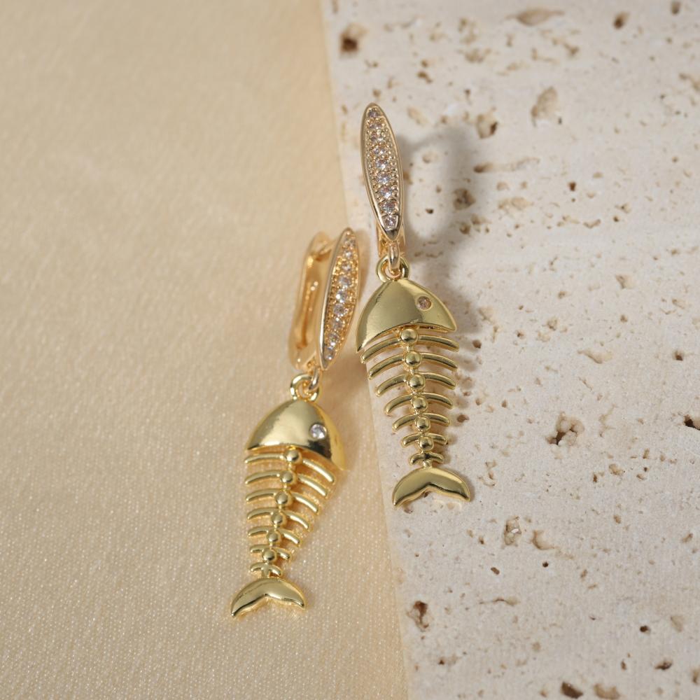 1 Pair Unique Fish Bones Dangle Earrings for Women Fashion Zirconia Earring Jewelry Wedding Party Accessories