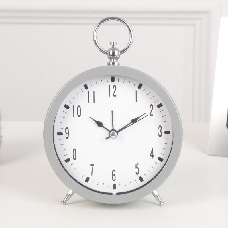 

Новый Креативный Металлический Будильник Конфетного Цвета Детский Бесшумный Будильник Маленькие Свежие Часы Студенческие Прикроватные Часы