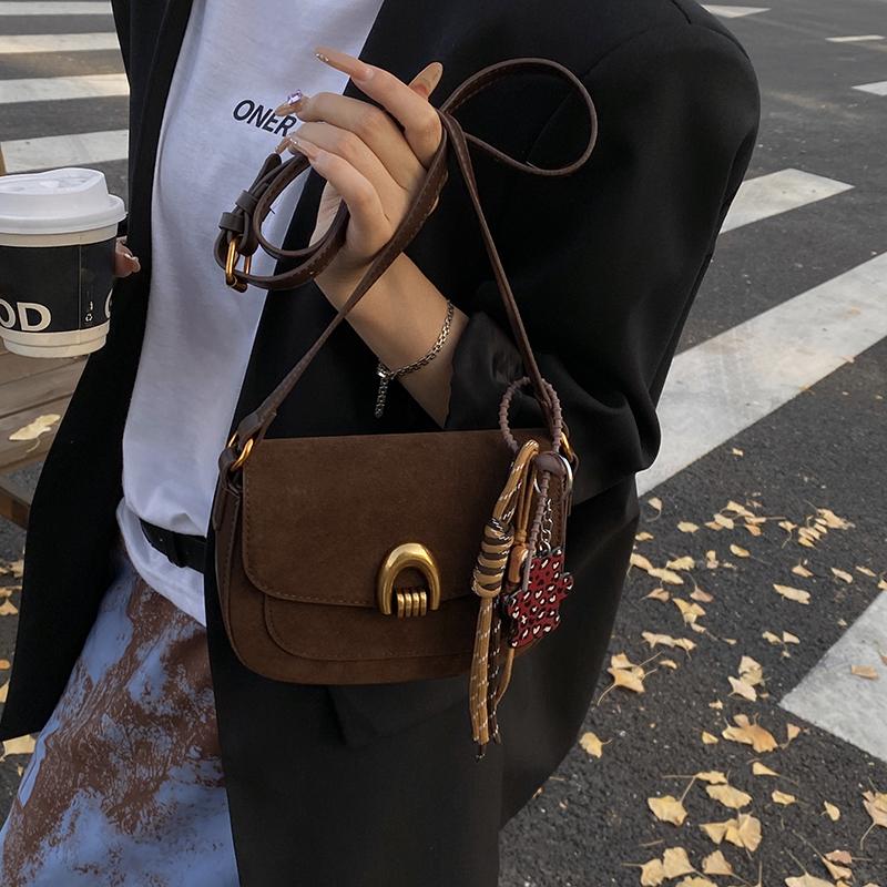 Retro Woman Small Leather Saddle Armpit Bags For Women Winter Shoulder Crossbody Bag Ladies Vintage  Handbags