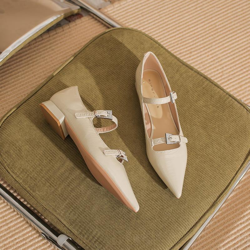 

29818 [sheepskin] flat shoes women s thick heel 2025 new pointed one-word with Mary Jane wrinkled leather shoes 39