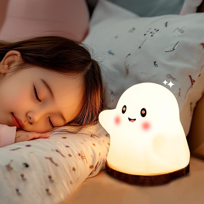LED Nachtlicht Niedlicher Panda Pilz Halloween Geist Silikonlicht USB Aufladung Timing Nachttischdekoration Kinder Baby Nachtlicht Geburtstagsgeschenk