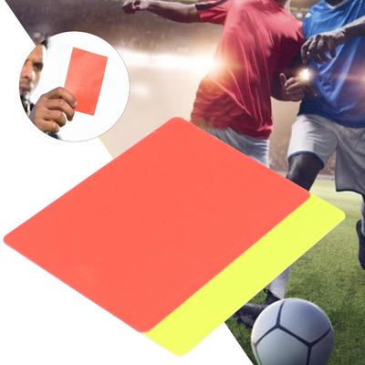 10 stuks PVC Scheidsrechterskaarten Geel Voetbal Waarschuwingskaarten Rood en Gele Kaarten Voetbalwedstrijden