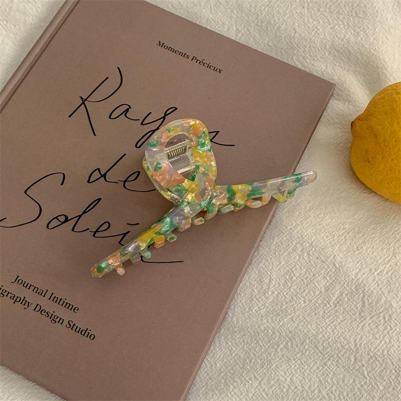 Korean Imitation Acetate High-End Shark Hair Clip - Elegant Hair Accessory for Stylish Looks