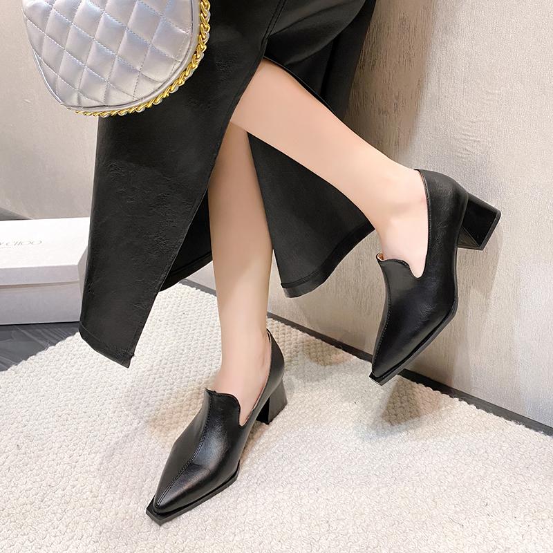 Spring New Single Shoe Women Fashion Pointy Mid-mouth Slip-on Anti-slip and Wear-resistant Temperament Square Heels Women's Shoe
