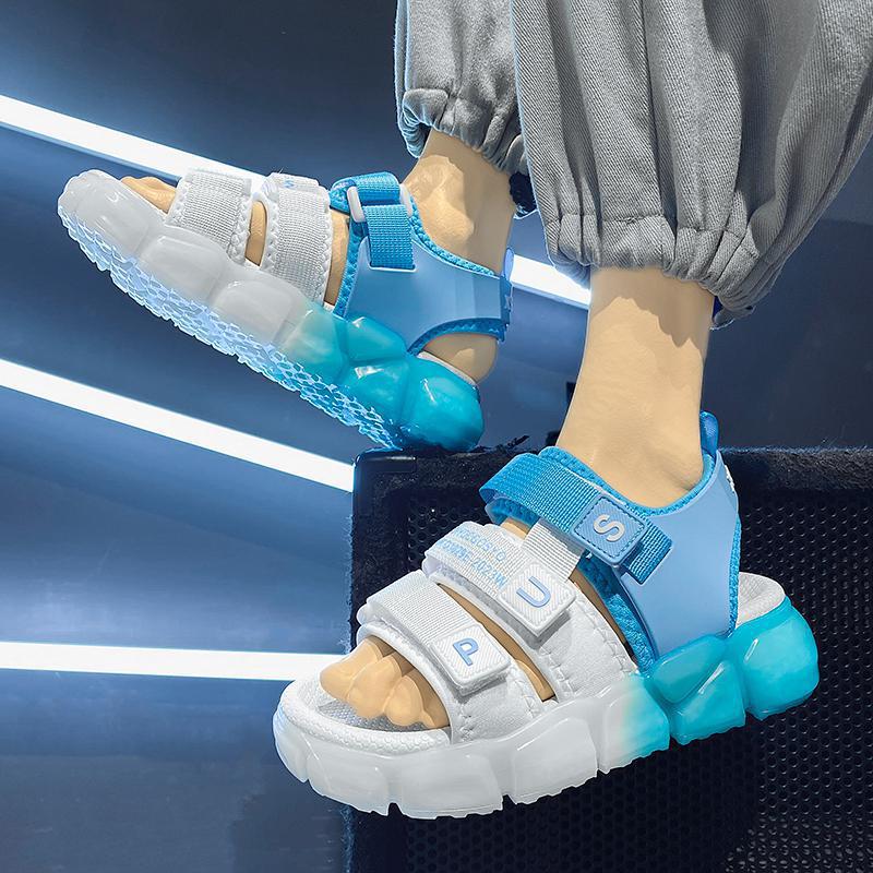 Children's sandals boys 2025 summer new boys non-slip soft-soled beach sandals middle and older children summer primary school students