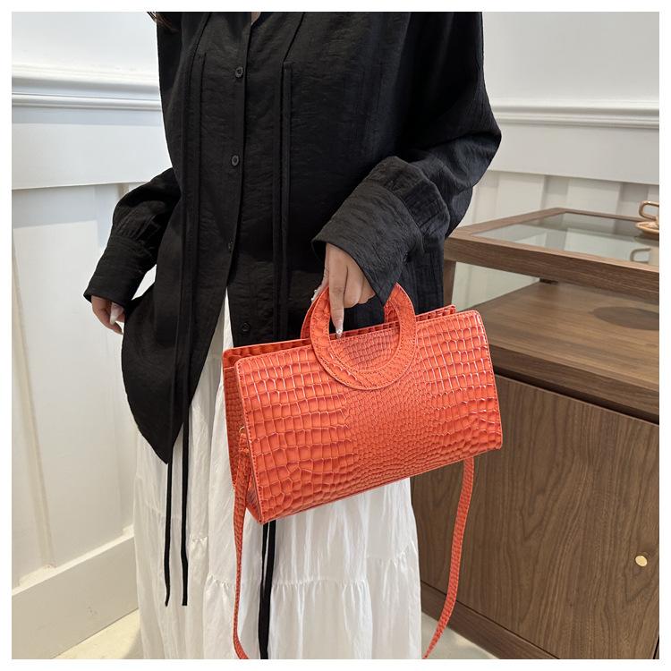 Fashion Women's PU Handbag European and American Fashion 2025 New Shoulder Bag Crocodile Pattern High-end Atmospheric Business Messenger Bag