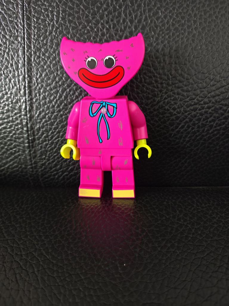 Poppy3 Smiling Critters: Sleepy Cat Building Blocks