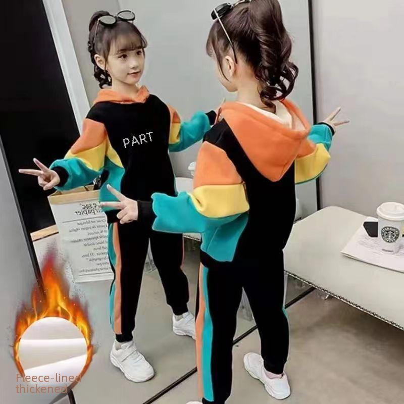 Plüschanzug für Mädchen: Trendiges Herbst-Winter 2025 Sweatshirt für mittlere und große Kinder.