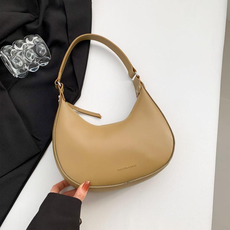 Chic Pu Leather Crescent Shoulder Bag For Women Trendy Street Style Medium Size Handbag