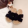 French Fluffy Slippers Women's Wear 2025 Autumn New Internet Celebrity Fashion Casual Lazy Plush One-word Drag Tide