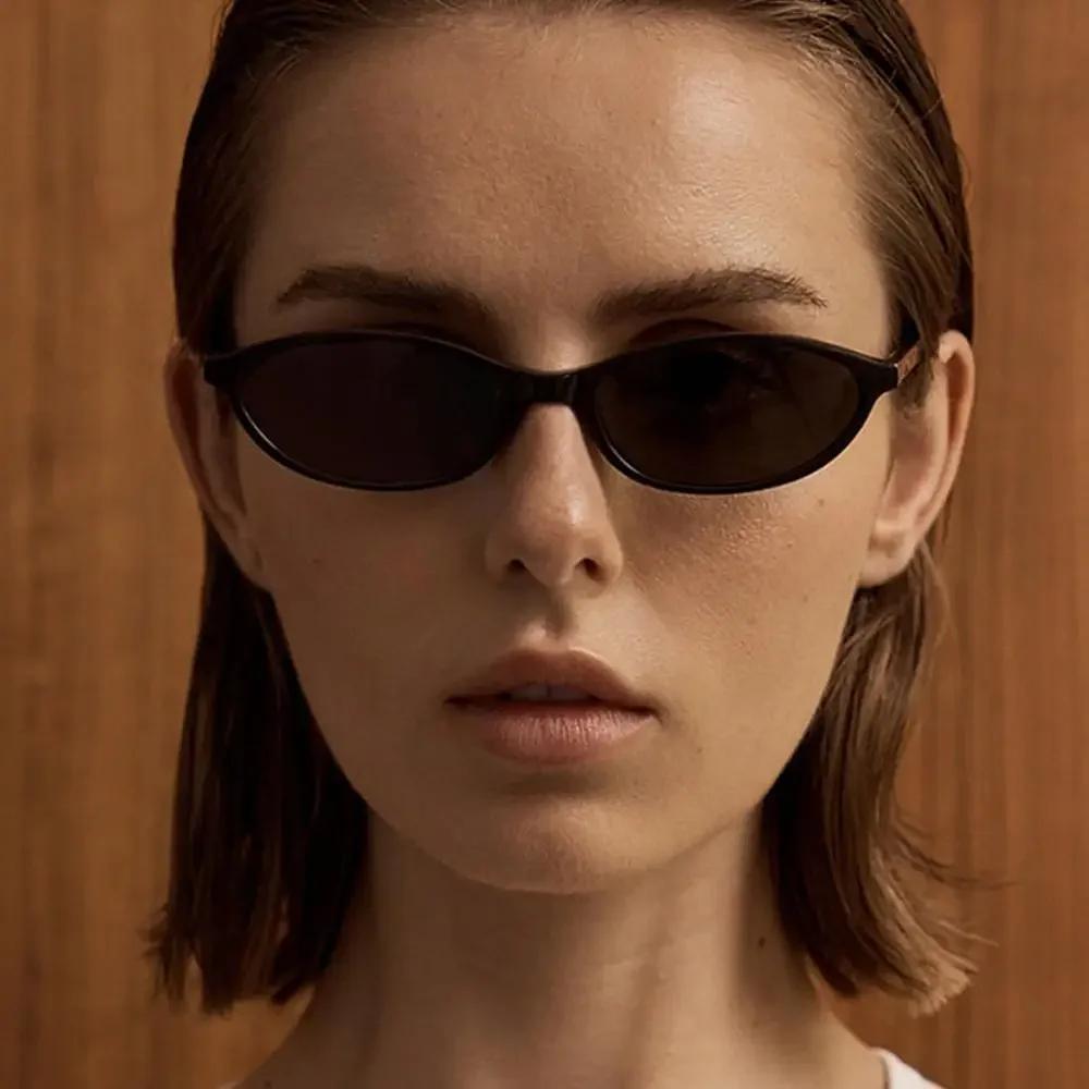 Retro Kocie Oko Owalne Okulary Przeciwsłoneczne Lekkie Modne Lata 90. Okulary Ochrona UV Okulary Słoneczne dla Kobiet i Mężczyzn