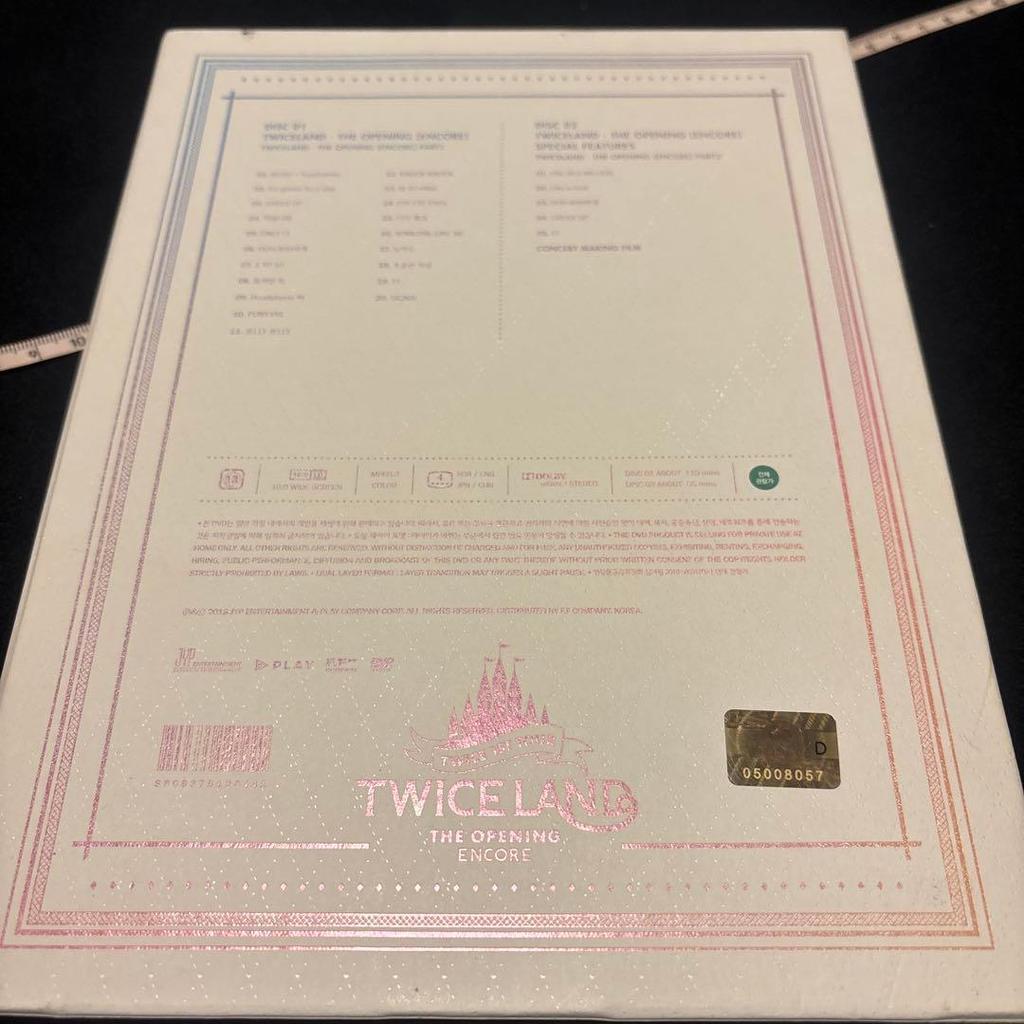 [GEBRAUCHT] TWICELAND DVD mit Sammelkarten und Fotobuch