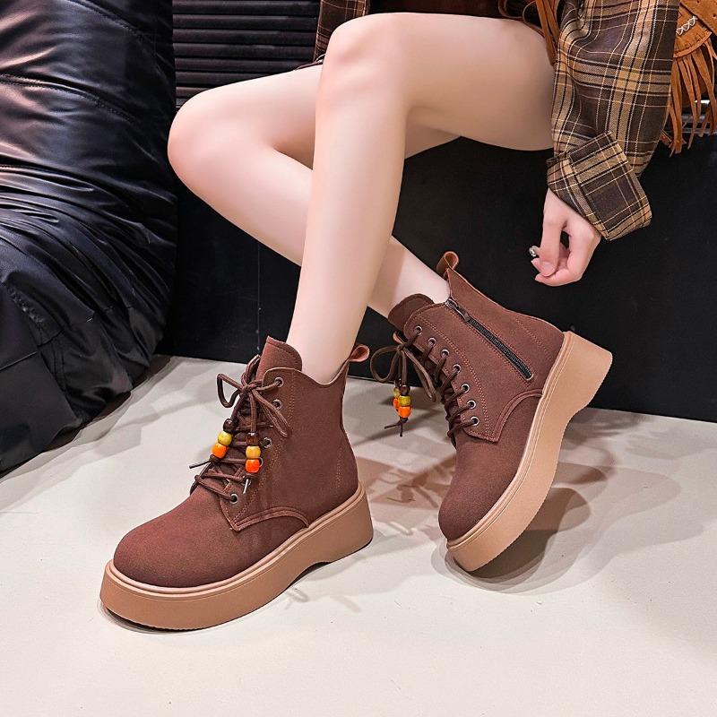 2025 Neue Damen Stiefel mit dickem Absatz Frühling Herbst Hohe Qualität Wildleder Runde Zehe Handgefertigt Retro Klobige Plateau Stiefeletten Dame