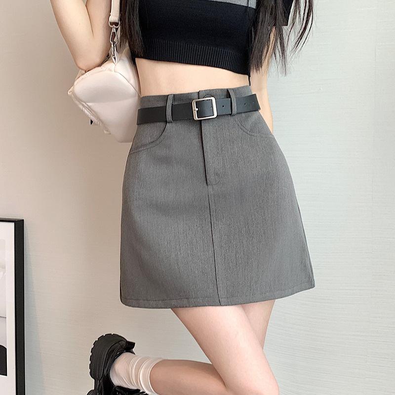 

Women s Plus Size High-Waisted A-Line Midi Skirt with Slit - Niche Academy Style for Summer Medium