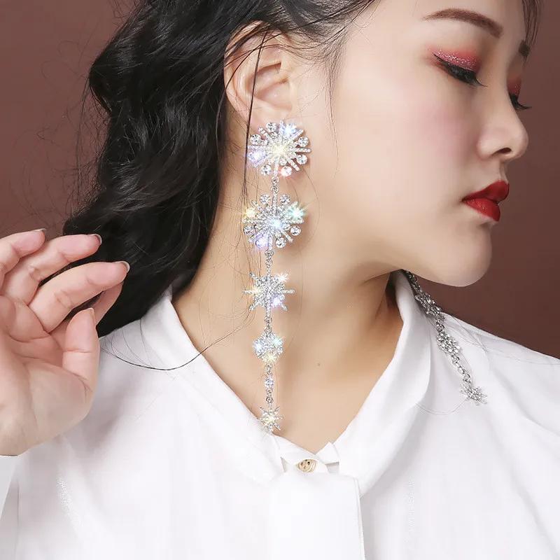 Shine Snowflake Rhinestone Drop Earrings for Women Long Tassel Star Crystal Earrings Weddings Engagement Zircon Gift