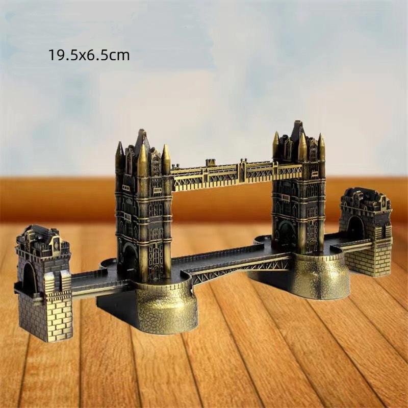 

Ретро Металева Фігурка Пам ятки – Домашній та Офісний Настільний Декор Сувенірний Подарунок P