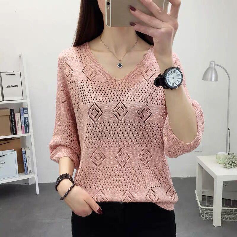 Women's V-neck Hollow Knitted Sweater Loose Bat Sleeve Ladies Top Short Thin Knit Pullovers for Women