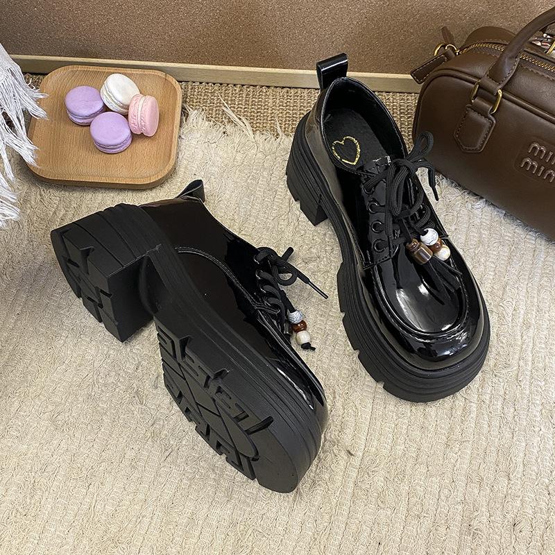 Patent leather thick-soled thick-heeled loafers women's 2025 spring and autumn new fashion versatile high-heeled single shoes British style small leat