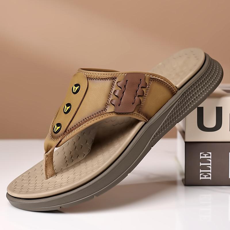 Fashion Summer Men Casual Leather Soft Bottom Slippers 2025 New Outdoor Antiskid Beach Slippers Fashion Comfy Flat Designer Flip Flop