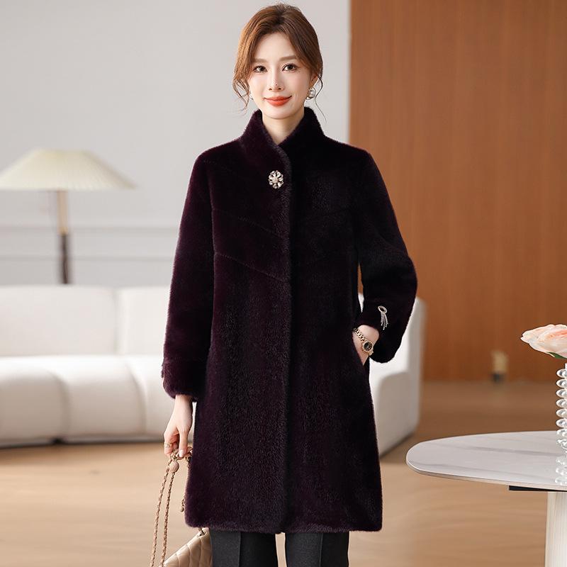 Mom's Stylish Long Winter Coat - Faux Fur, Warm, Noble Temperament, Wide-Bodied, for Middle-Aged Women
