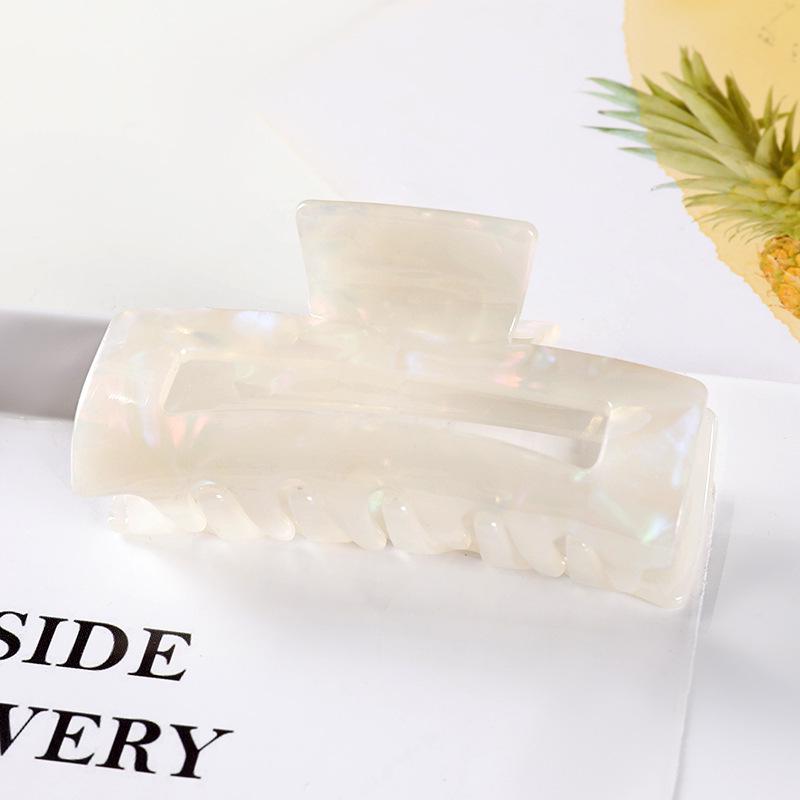 European & American Women’s Black & White Checkered Hair Clip - Large Acetate Acrylic Claw for Bun Hairstyles