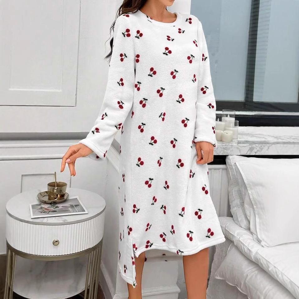 Printed Decorative Bathrobes Are Warm and Furry In Autumn and Winter Ladies Home Clothes and Pajamas Are Worn Out