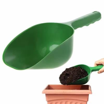 1PC pelle de jardin multifonctionnelle en plastique est livrée avec une pelle à terre et un arrosoir et convient pour les travaux de sol de jardin et la plantation de jardinage.