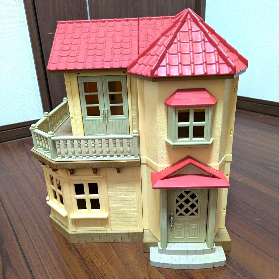 Used Sylvanian Families Big house with lights House only