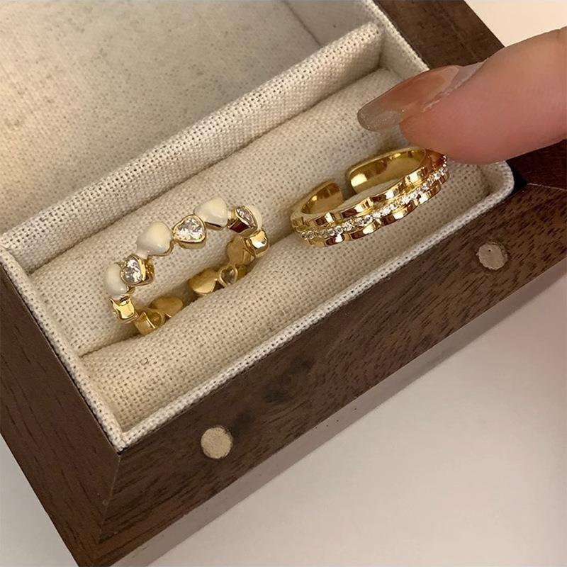 Elegant Heart Design Open Ring For Women Crafted From Durable Copper With Stone Zircon
