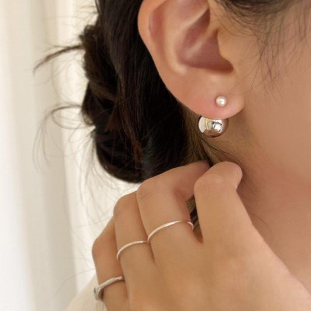 Pearl Point Back Ball Front and Back Two-Way Ball Earrings