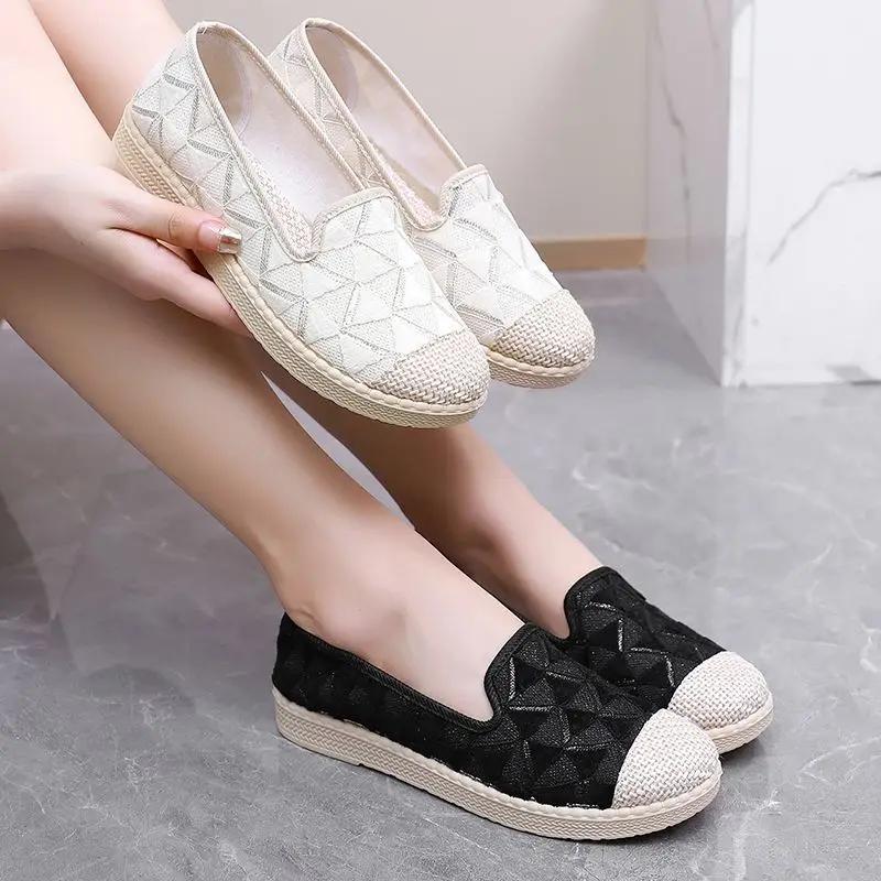 Trends 2025 Original Soft Flat Ladies Footwear Aesthetic New In Comfortable and Elegant Deals Casual Walking Cheap Women's Shoes