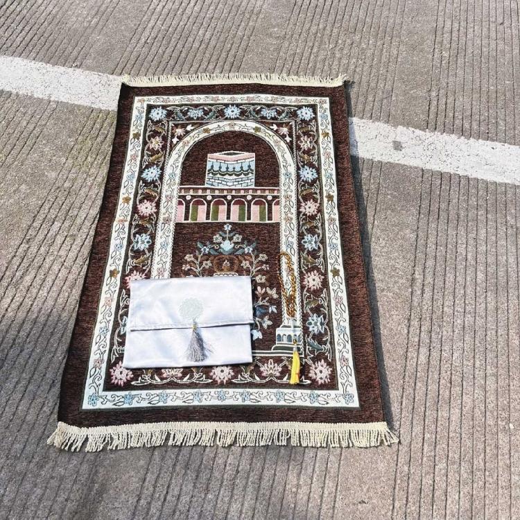 Beautifully Color Prayer Carpet Praying Rug Mat With Beads and Storage Bag Suitable For Women And Men Bayram Gift