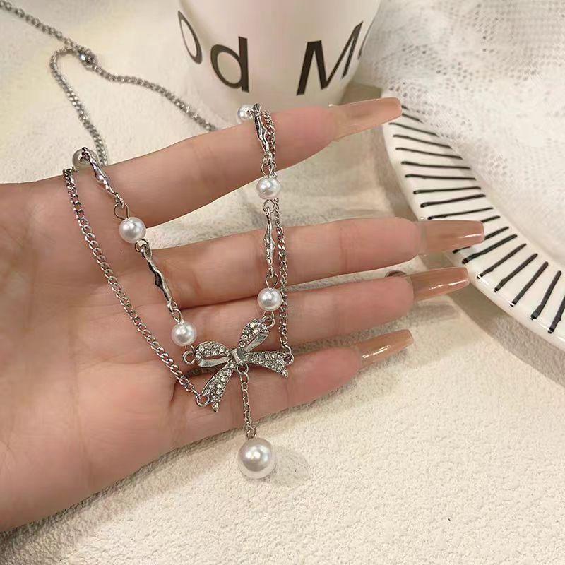 2024 Bowknot Pearl Necklace & Dress: Elegant Clavicle Chain Choker for Evening Wear