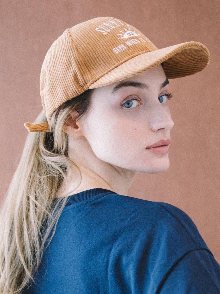Woseuwodeu [Refurbished] Sunny Corduroy Embroidered Ball Cap