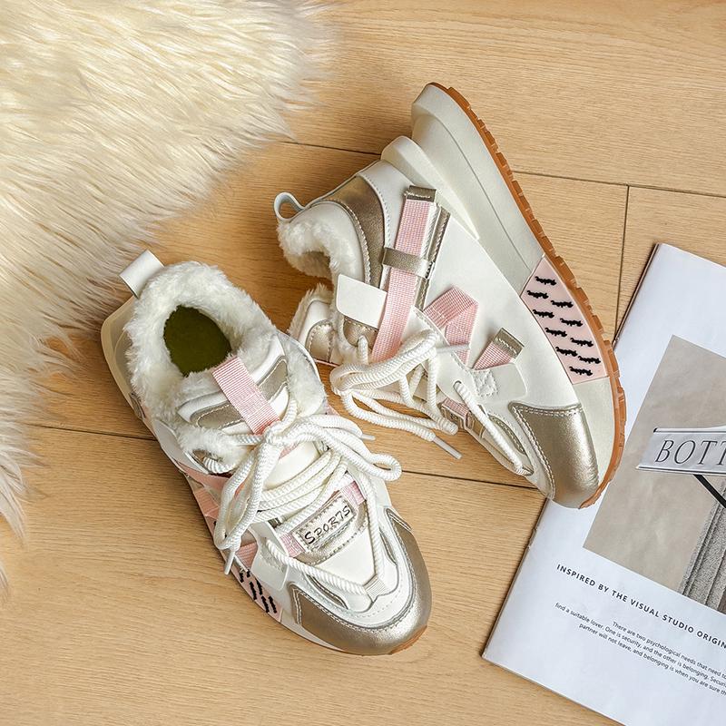 TUINANLE Women's Winter Sneakers Outdoor Anti-Slip Warm Plush Lined Running Shoes Casual Lace-Up Faux Leather Sports Shoes Plus Size for Female