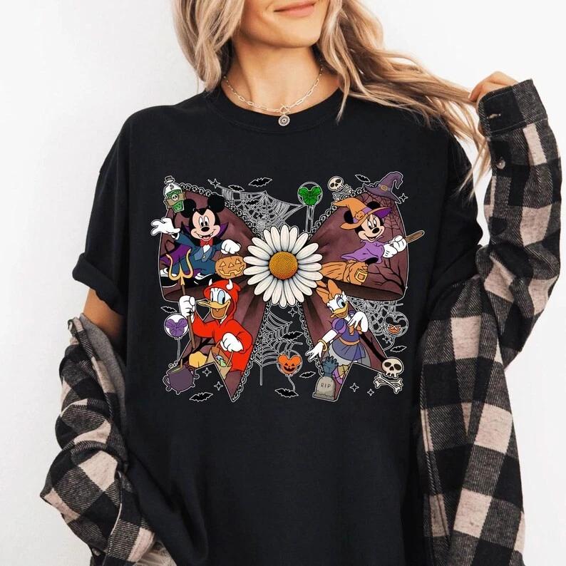 Coquette Bow And Friends TShirt S