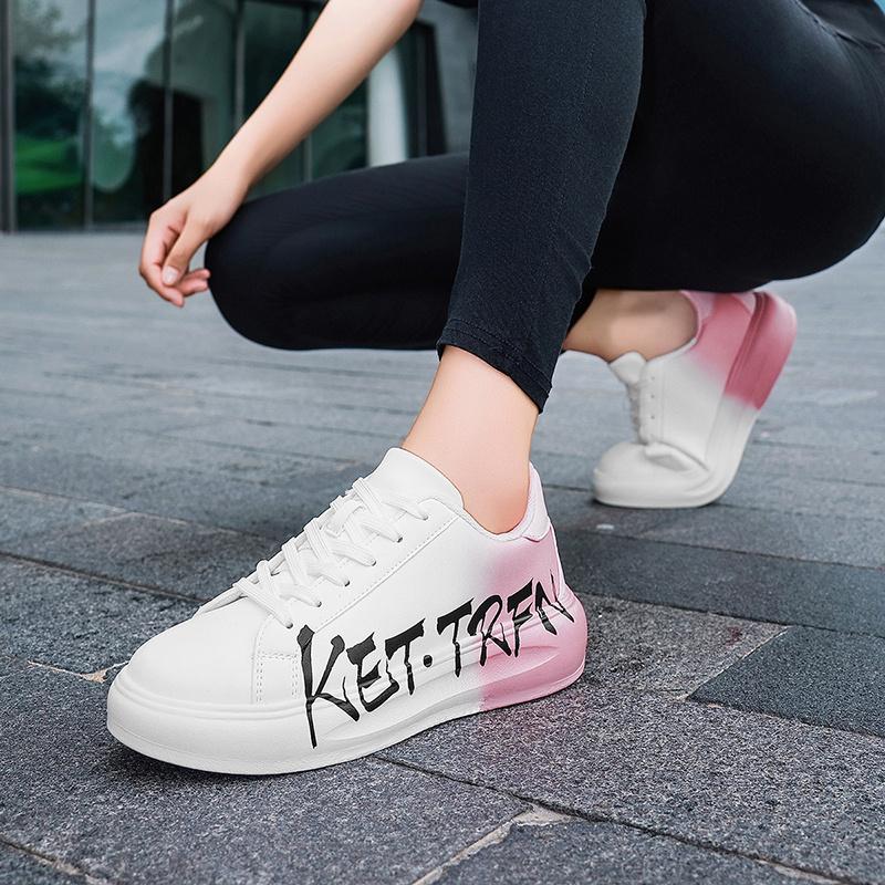 Autumn Trendy Unisex Casual Sneakers Low Top Lace-up Skateboard Shoes Men Comfort Platform Men's Designer Sneakers Hip Hop Shoes