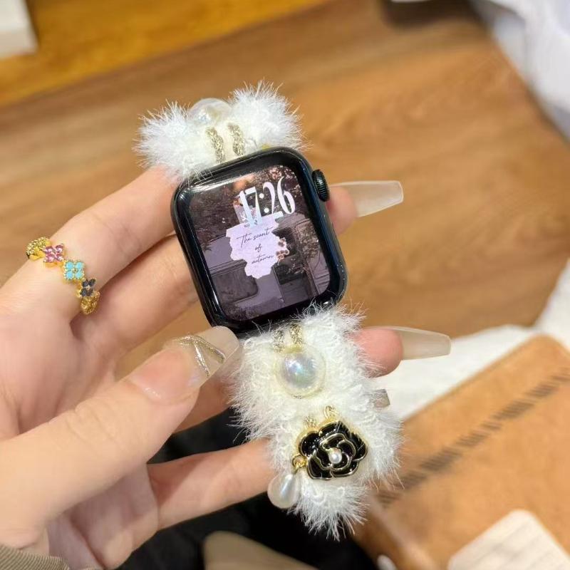 New Winter Fluffy Titanium Steel Strap Band For Apple Watch Series 10 46mm 42mm 9 7 8 5 6 44mm 45mm 40mm 41mm Ultra 49mm Bracelet Correa Loop Strap