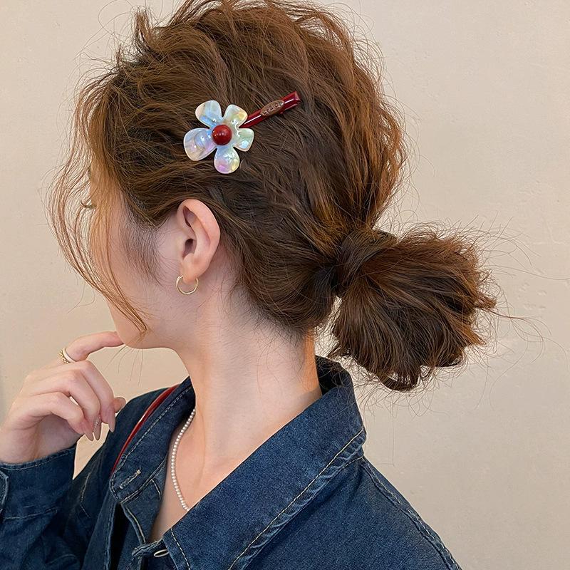 

Korean colorful flower acetic acid hairpin female forehead side bangs clip duck bill clip temperament headgear hairpin